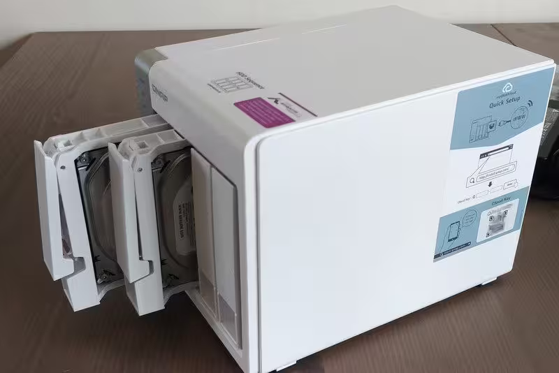 Featured image of post QNAP débranche LXC sur les NAS ARM : comment contourner ?