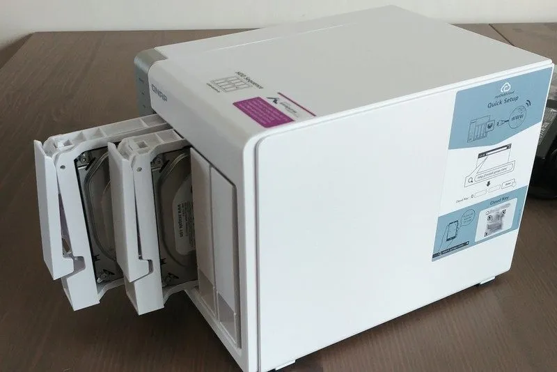 Featured image of post QNAP débranche LXC sur les NAS ARM : comment contourner ?