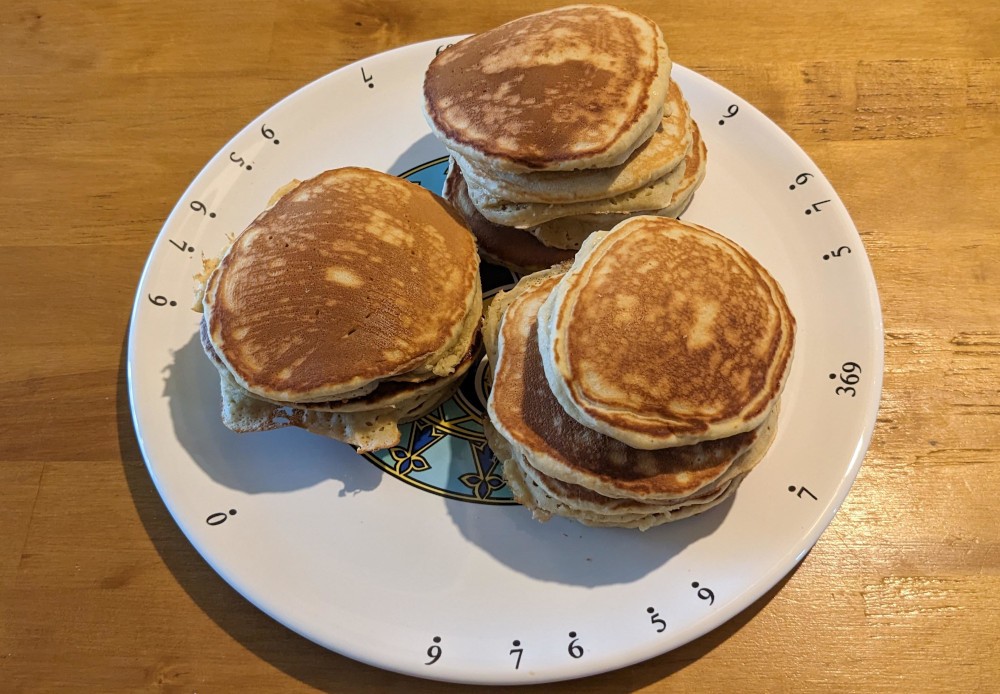 Featured image of post Pancakes faciles à la banane, sans beurre ni lait de vache