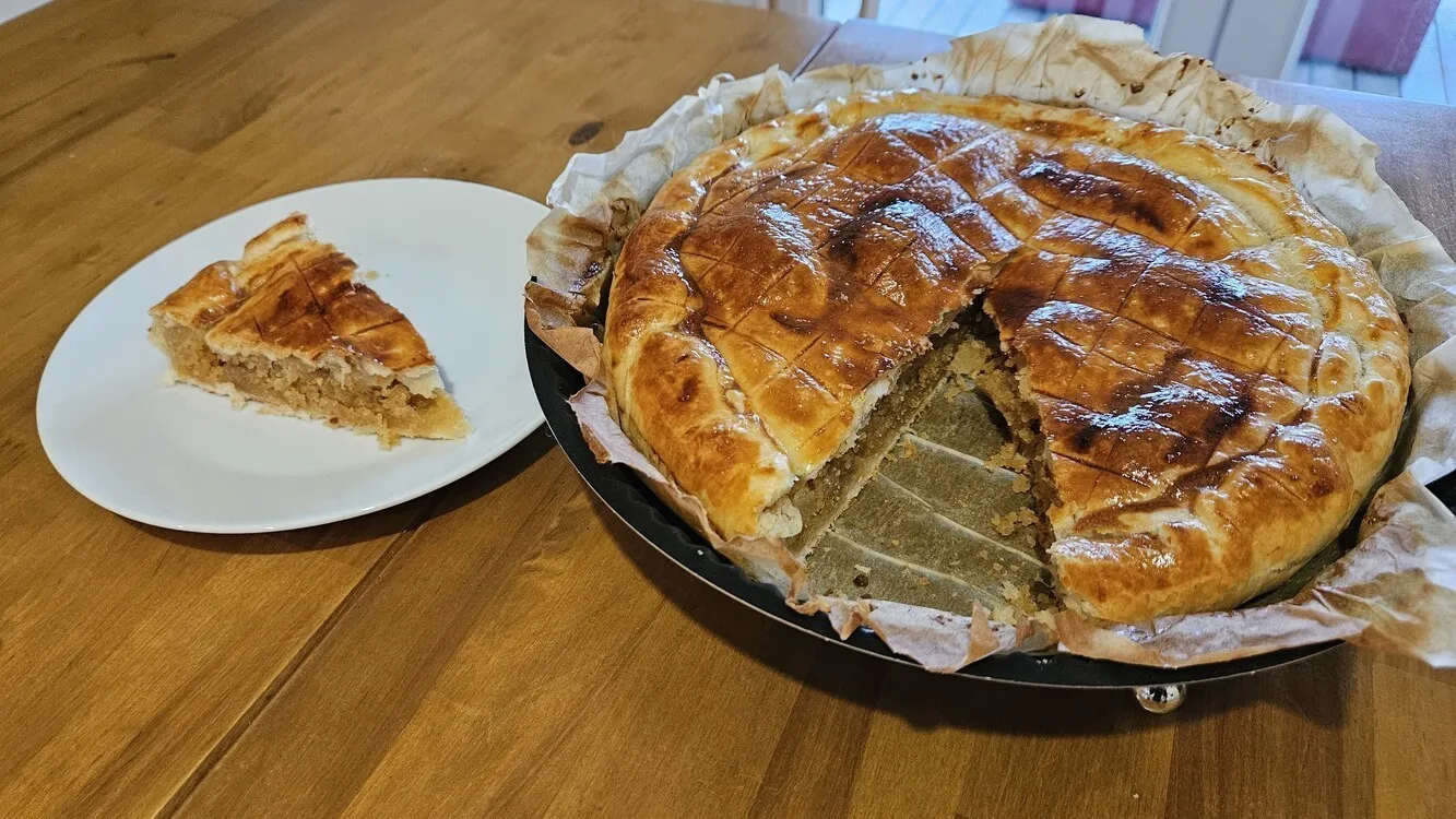 Featured image of post Galette des rois à la frangipane trop facile de Zwindler
